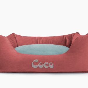 Cama para mascotas en color Vino con cojín Agua con bordado